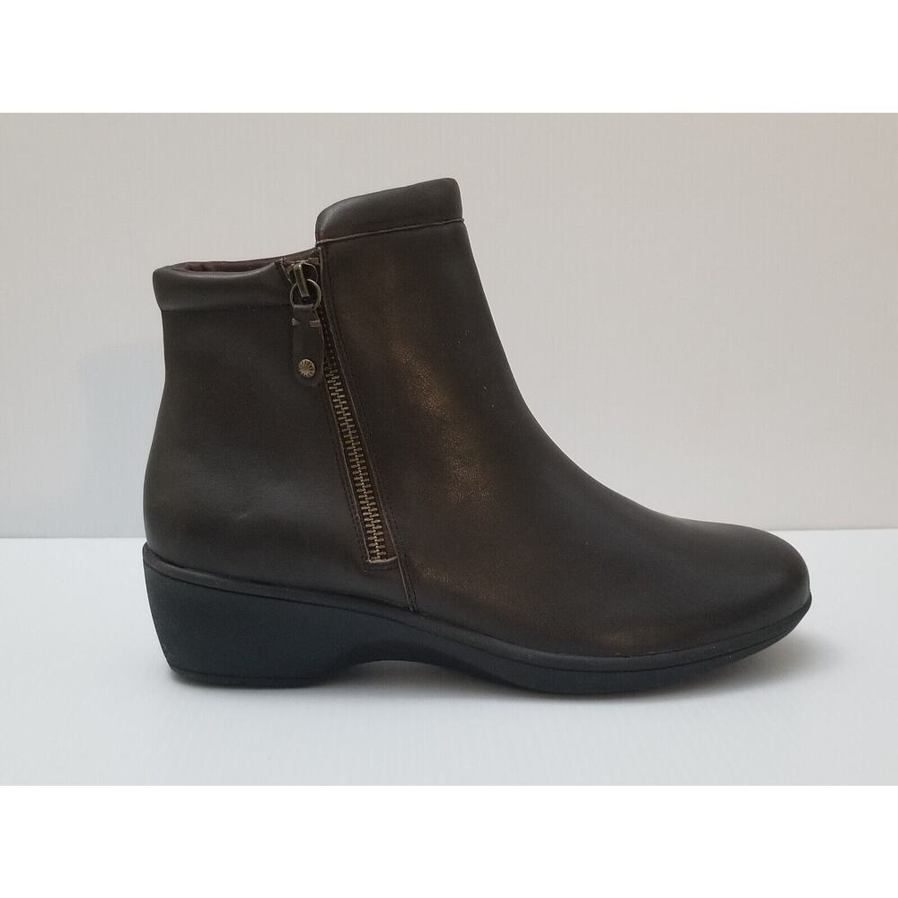 Bass Lite Mercedes Womens Brown Leather Side Zip Plain Toe Ankle Boots Size 10 M